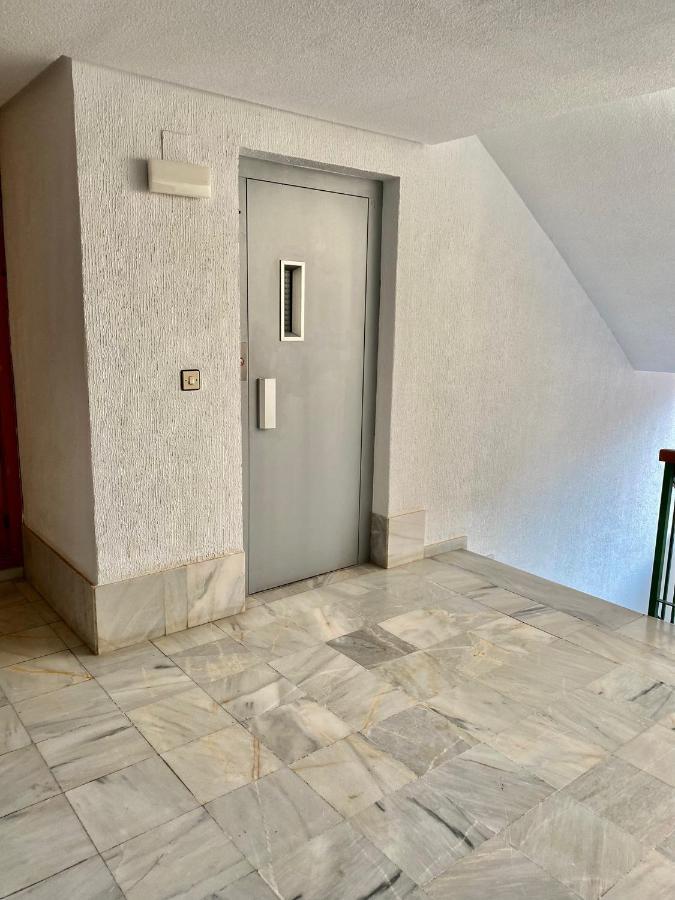 Studio Apartment Santana Habaneras - 18 At Beach With Garage, Pool And Lift トレビエハ エクステリア 写真